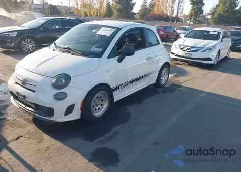 2015 Fiat 500 Abarth z USA, uszkodzony, nr VIN 3C3CFFFH0FT501367
